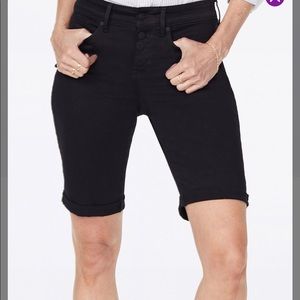 NYJD Bermuda Shorts size 12